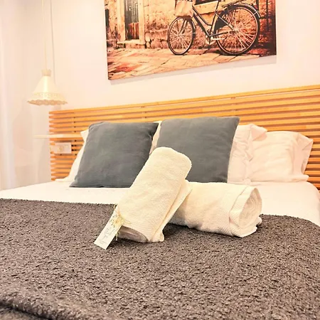 La Casa De Carmen Centro & Parking Apartment